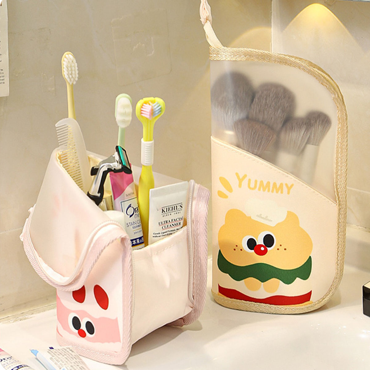 Beauty With Makeup - 1 Buah Tas Kosmetik Tempat Penyimpanan